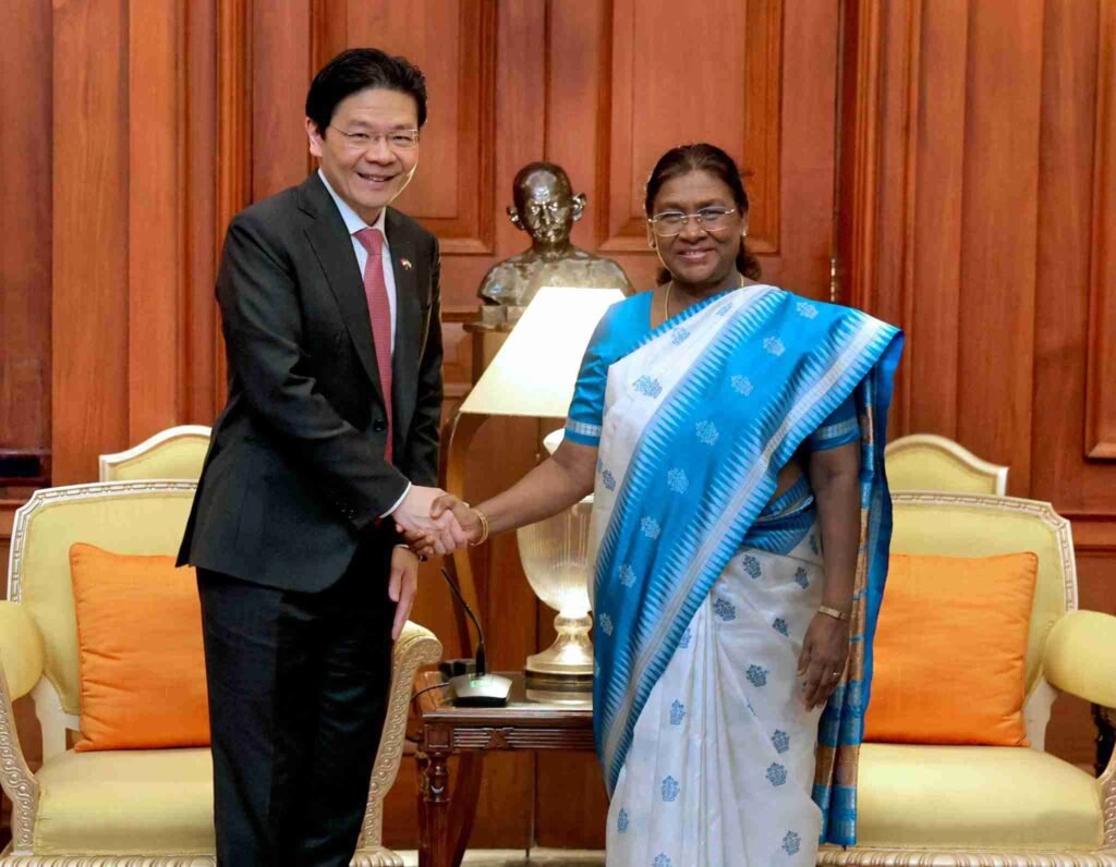 Prime Minister of Singapore, Lawrence Wong, with Indian President Droupadi Murmu in New Delhi